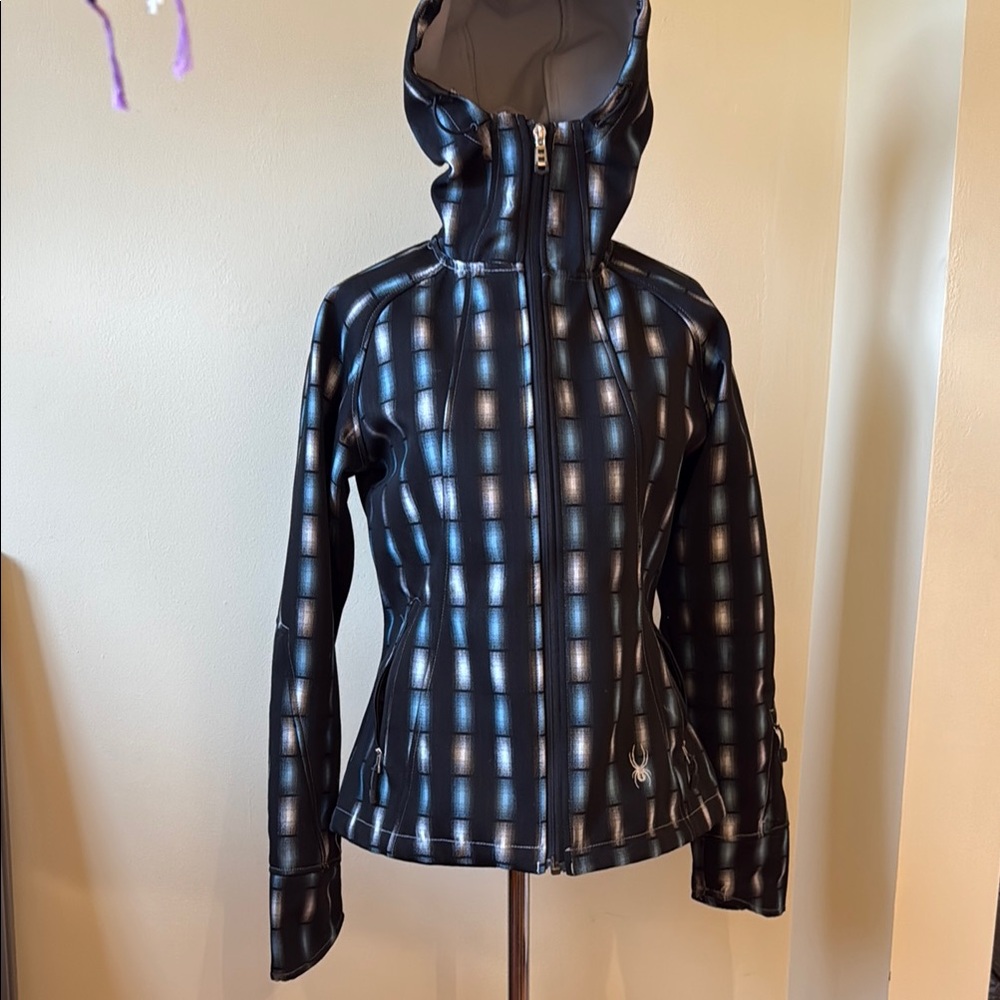 Spyder Black and Blue Ski Jacket Weather-Resistant Performance